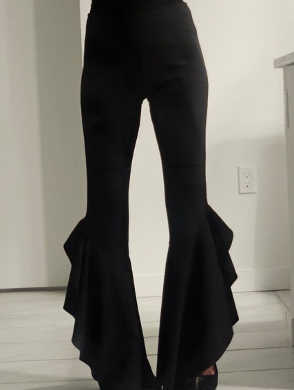Jeff Gallano Paris Pamela Black Ruffled Sides High Waist Pull On Pants